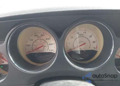 2013 Dodge Challenger Sxt из США, поврежденный, VIN 2C3CDYAG9DH626017